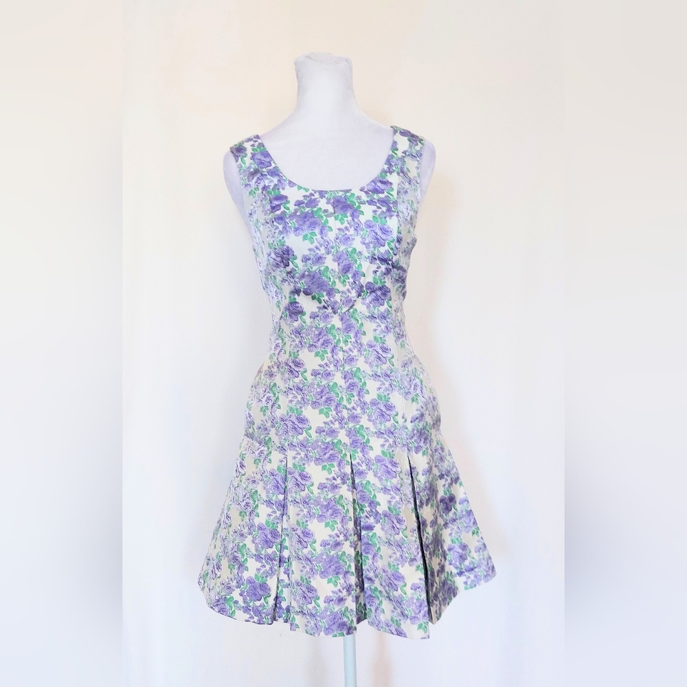 Lace & Mesh Sleeveless Fit & Flare Pleated Dress Purple White Floral Size XXS